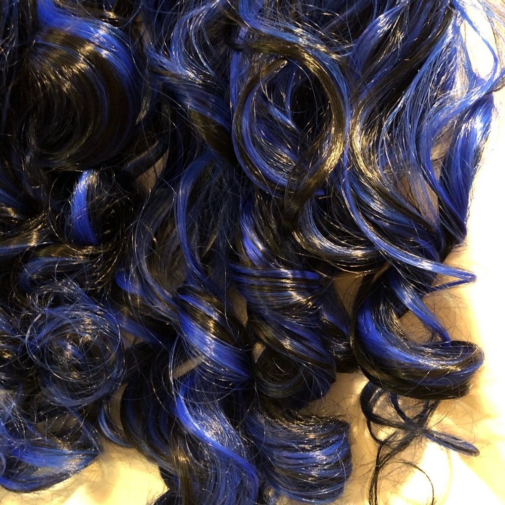 Black to Blue Synthetic Wig - Picture 13 of 16